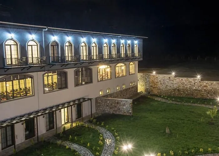 Kazdagi Thermal & Яниклар